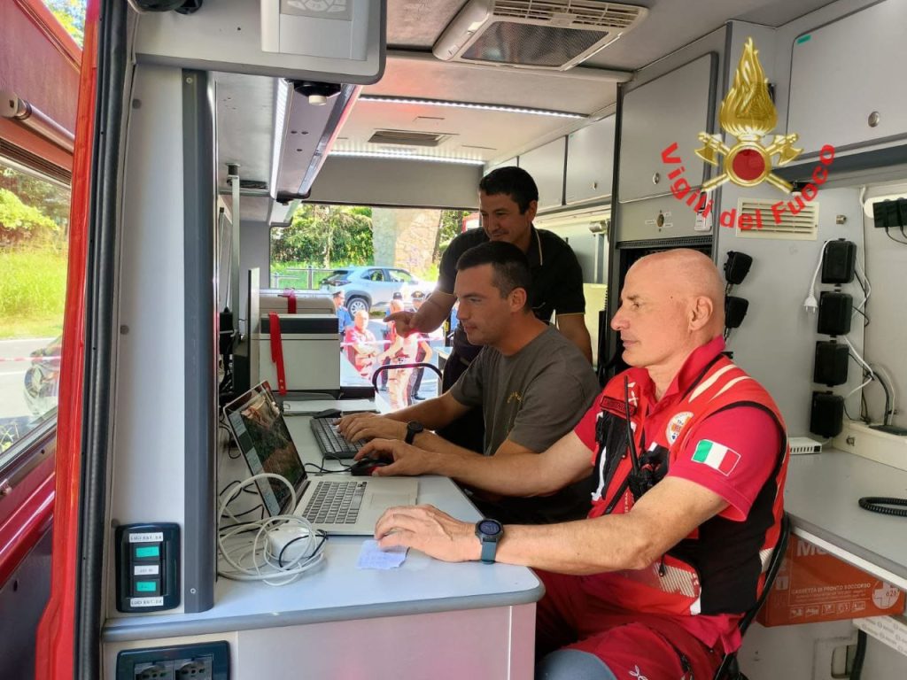 Vigili del fuoco ricerche scomparso coordinamento - foto Vigili del fuoco