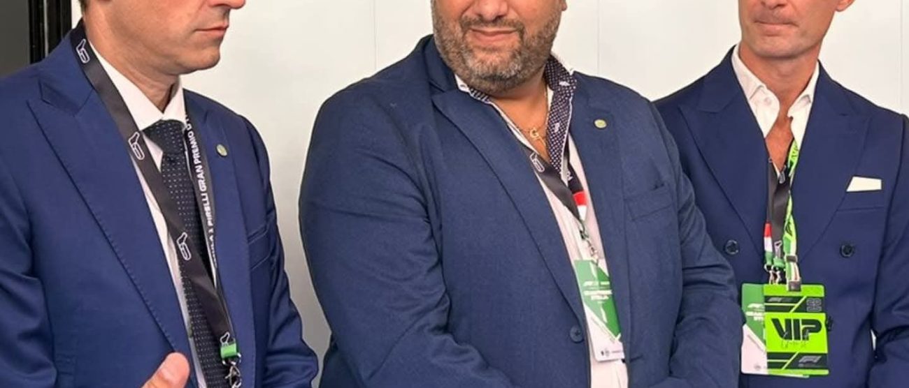 Il presidente della Provincia MB Luca Santambrogio, Giuseppe Azzarello (FdI) e il presidente del consiglio regionale Federico Romani