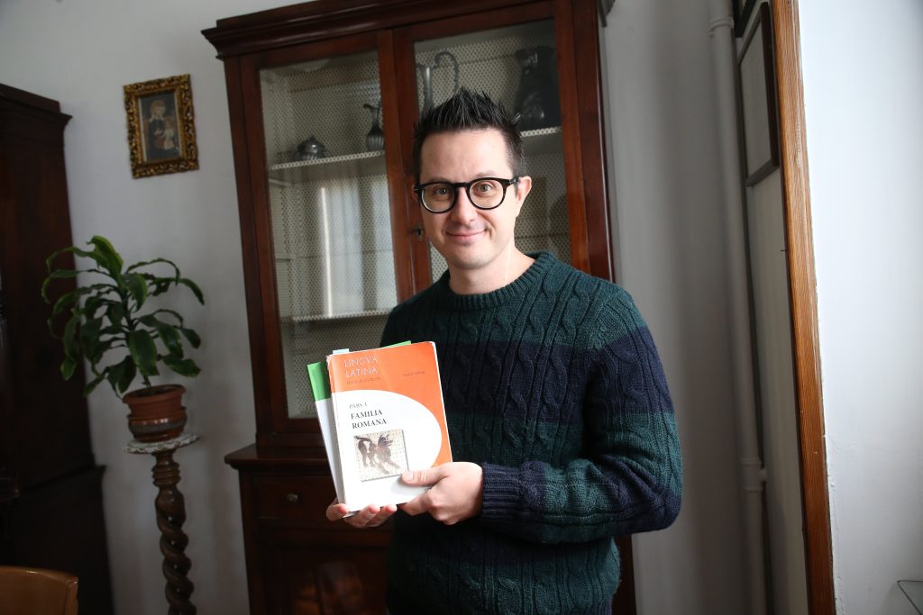 Il professore Simone Riva