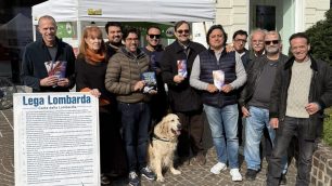 Un gazebo della Lega a Monza
