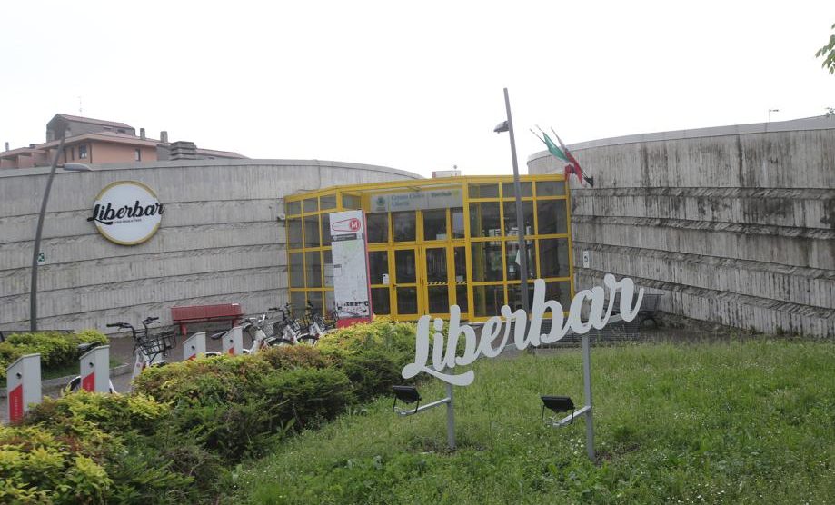 Monza Liberbar centro civico Liberthub viale Libertà - foto Radaelli