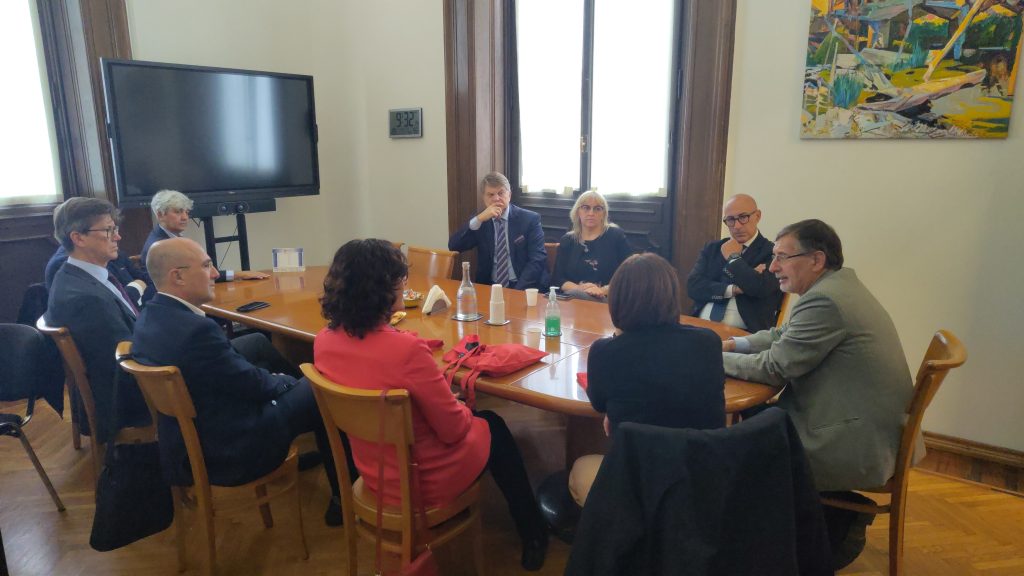 Comune Monza scambio Oristano