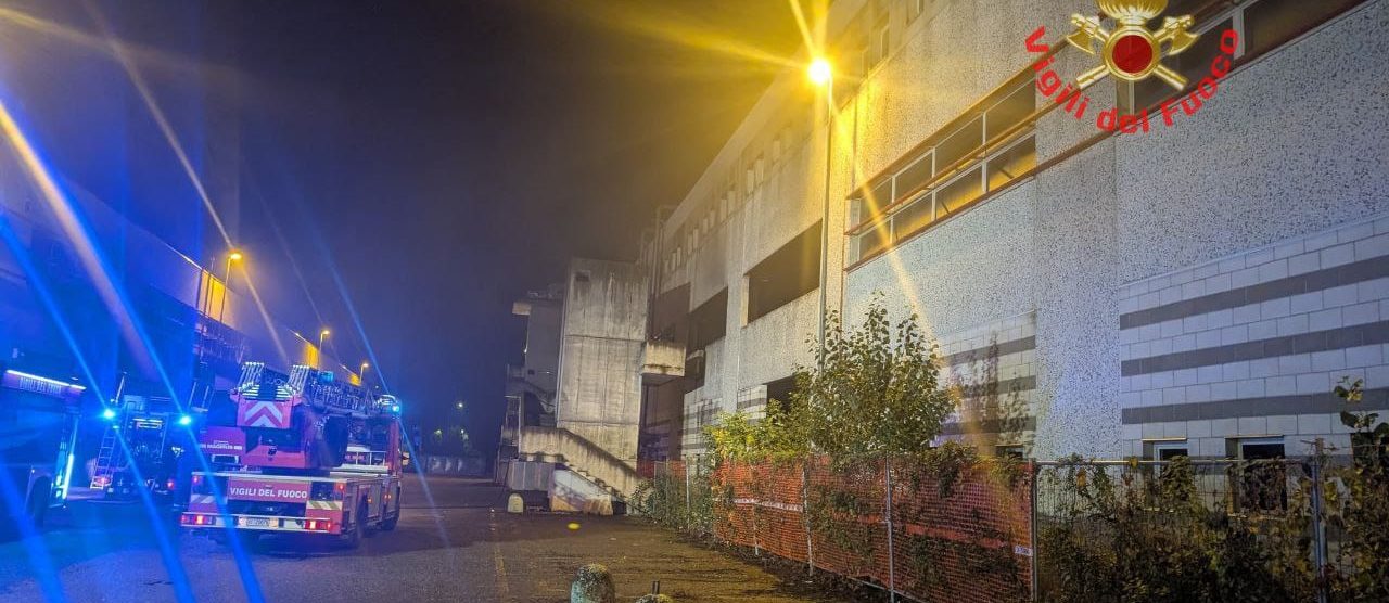 Desio 2025 vigili del fuoco incendio