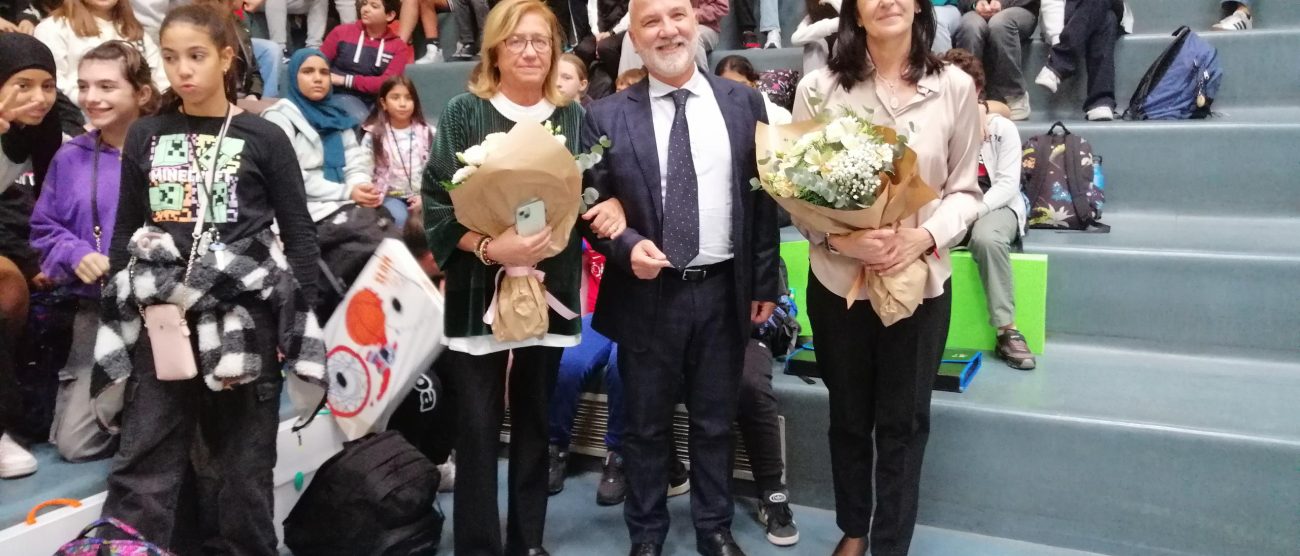 Il dirigente Massimo Lattari con il sottosegretario Frassinetti e il provveditore Centemero
