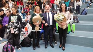 Il dirigente Massimo Lattari con il sottosegretario Frassinetti e il provveditore Centemero