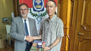 Monza Birmania Kim Aris con sindaco Pilotto