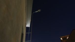 Monza lampione spento buio quartieri