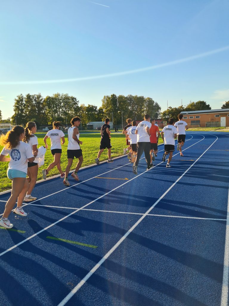 Monza pista atletica via Rosmini