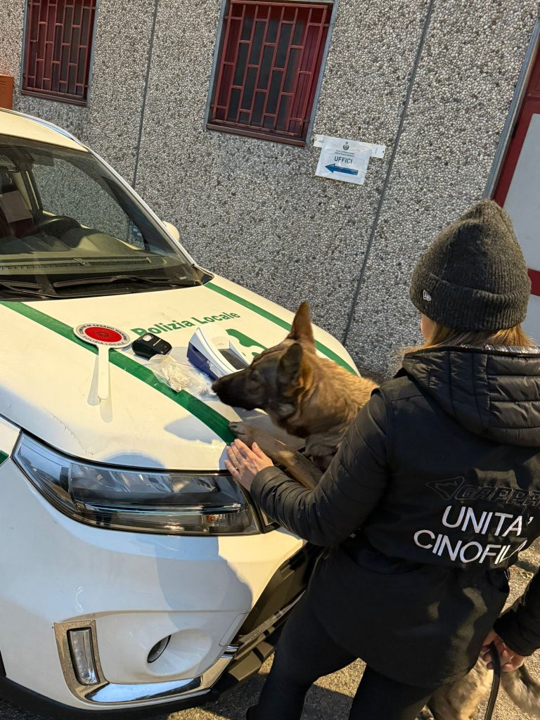 Cesano Maderno polizia locale Unità cinofila