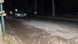 La polizia locale in via Foscolo a Monza