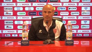 Mister Paolo Bianco alla conferenza stampa in vista di Monza-Reggiana