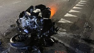 La moto su cui viaggiavano i ragazzi a Brugherio