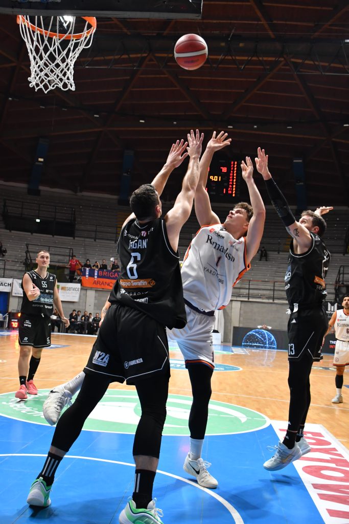 Aurora basket Bartninkas