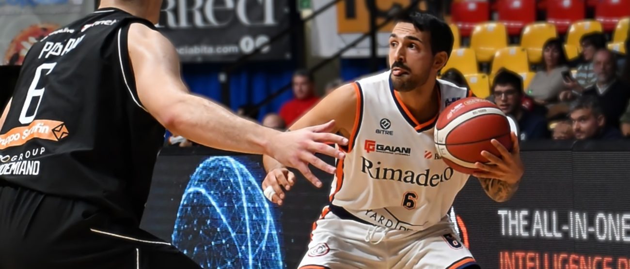 Aurora basket Tornari