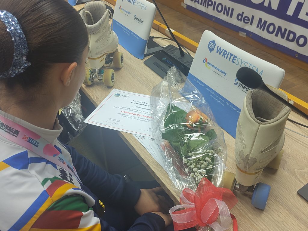 Pattinaggio Monza Precision Team campione del mondo premiato in Comune