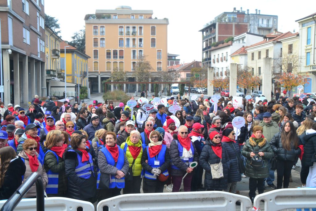Lissone corteo donne piazza