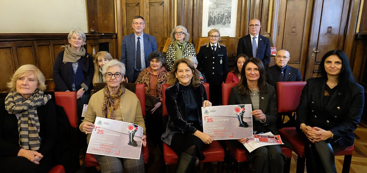 MONZA presentazione 25 novembre Giornata contro violenza sulle donne - foto Radaelli
