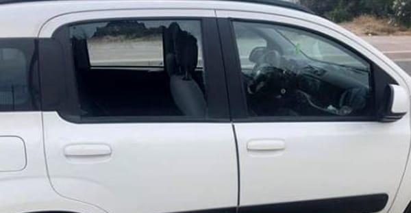 Sovico auto vandalizzata