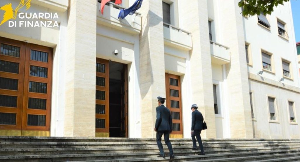 La Guardia fi finanza di Amantea