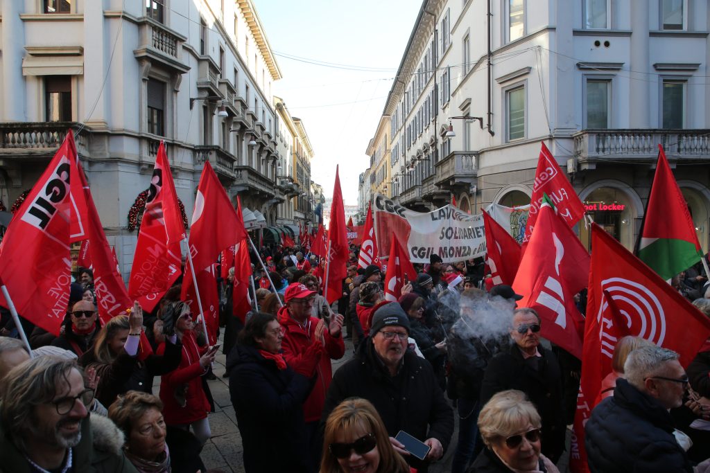 Lo sciopero generale della Cgil a Monza