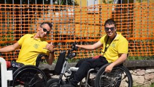 Villasanta Andriyesh la foto sui social della carrozzina a motore rubata