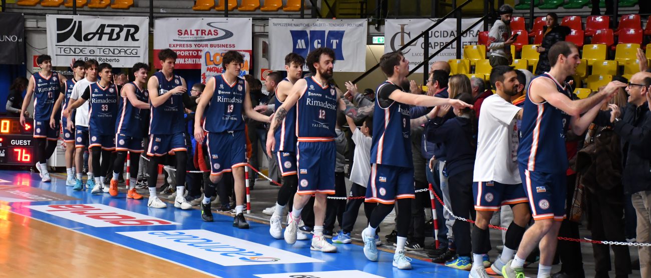 Basket Rimadesio saluto