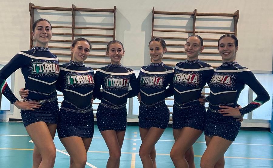 Le Monza Cheer in Giappone