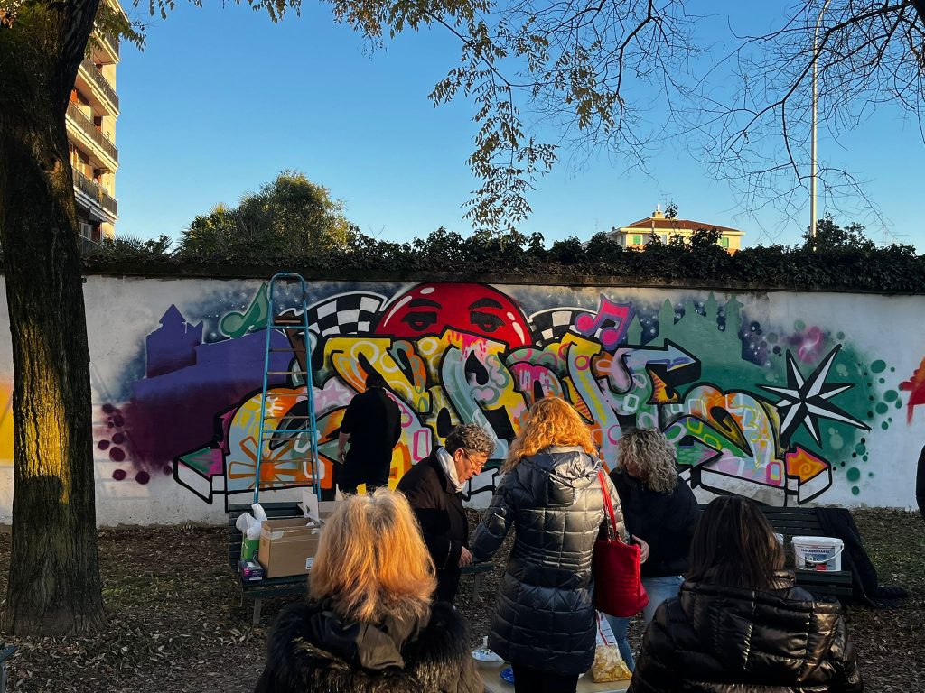 Monza 2025 centro anziani nuovo murales