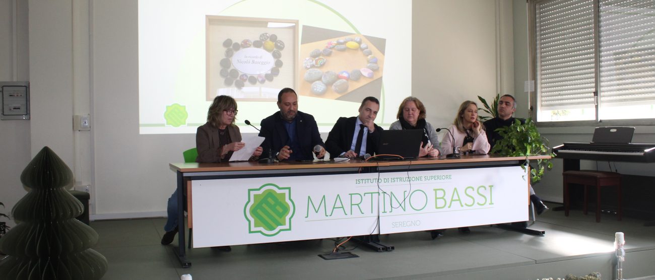Scuola 2025 istituto Bassi installazioni presentazione