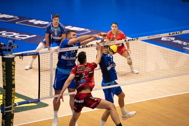 Vero Volley 3 dicembre muro