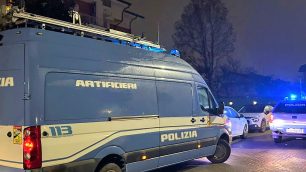 Sequestro di fuochi d'artificio da parte della Polizia di Stato