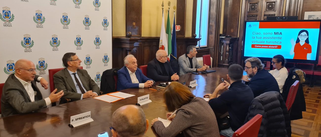 La presentazione di Mia in Comune a Monza