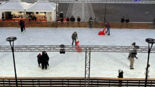 Cesano Maderno pista di pattinaggio su ghiaccio