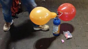 Bombola di gas esilarante