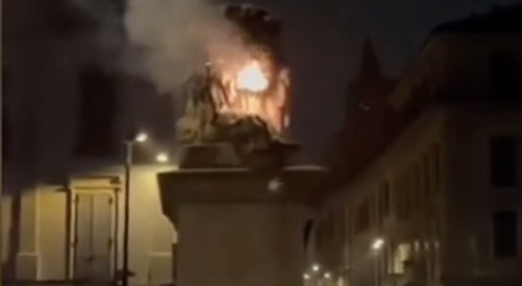 Monza Ponte dei Leoni scoppio petardo screenshot dai social