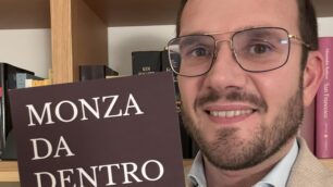 Monza Roberto Colombo con il libro Monza da Dentro