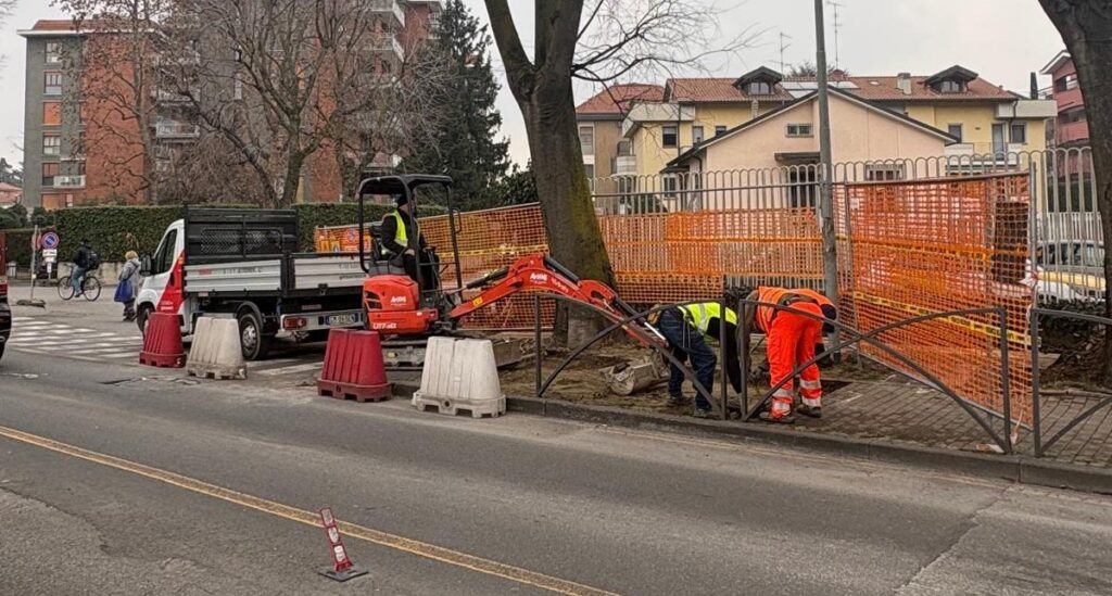 Monza Brianzacque cantiere viale Campania