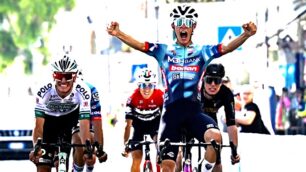 Leonardo Vesco al traguardo di tappa al Giro di Campania