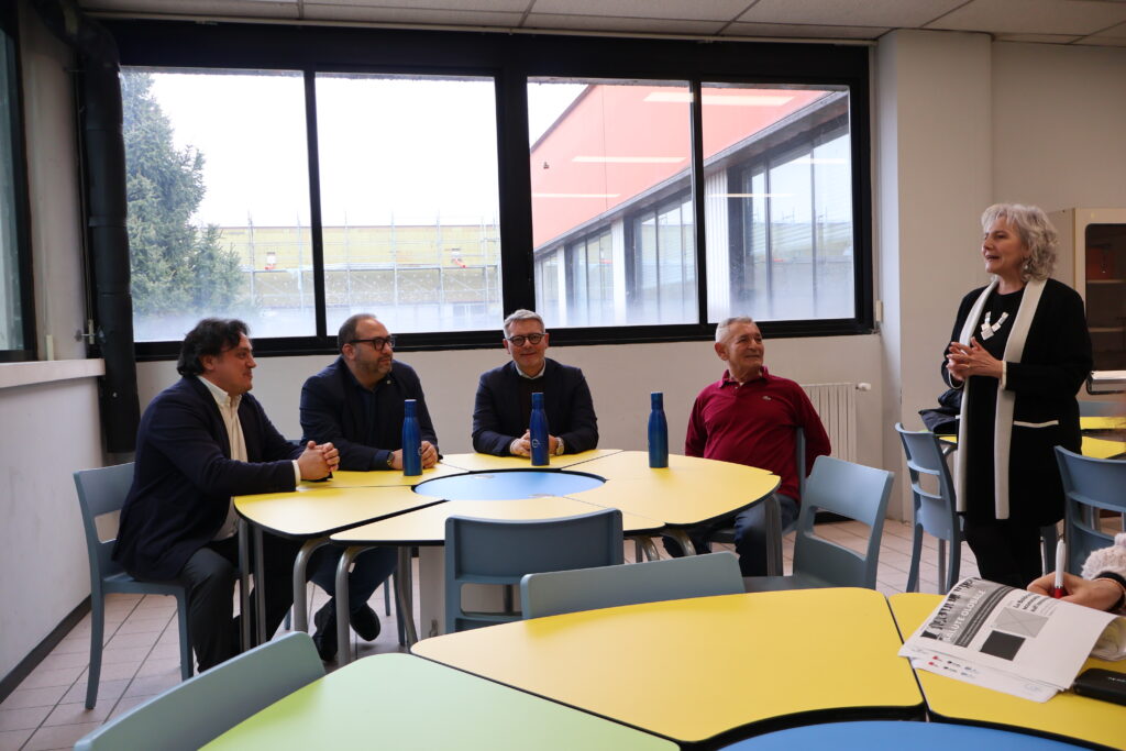 Monza - Istituto Mapelli presentazione