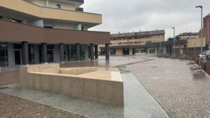 Monza piazzetta tra Messa e Giordani