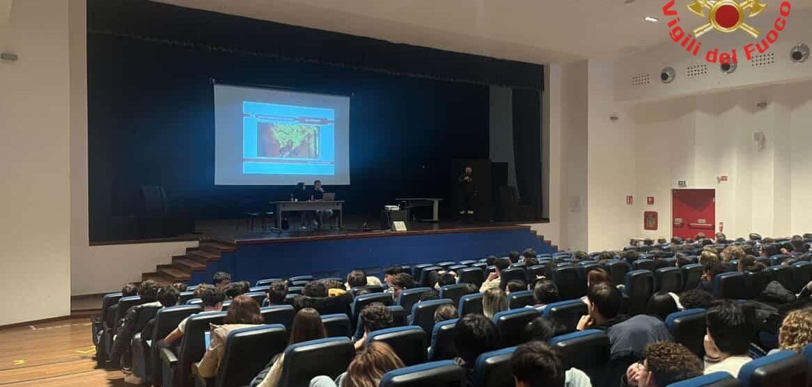 Uno degli incontri avvenuti al Bandi di Vimercate