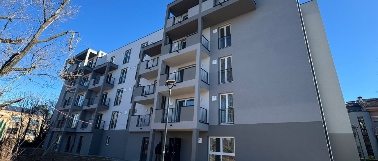 Uno degli edifici di via Bramante da Urbino a Monza