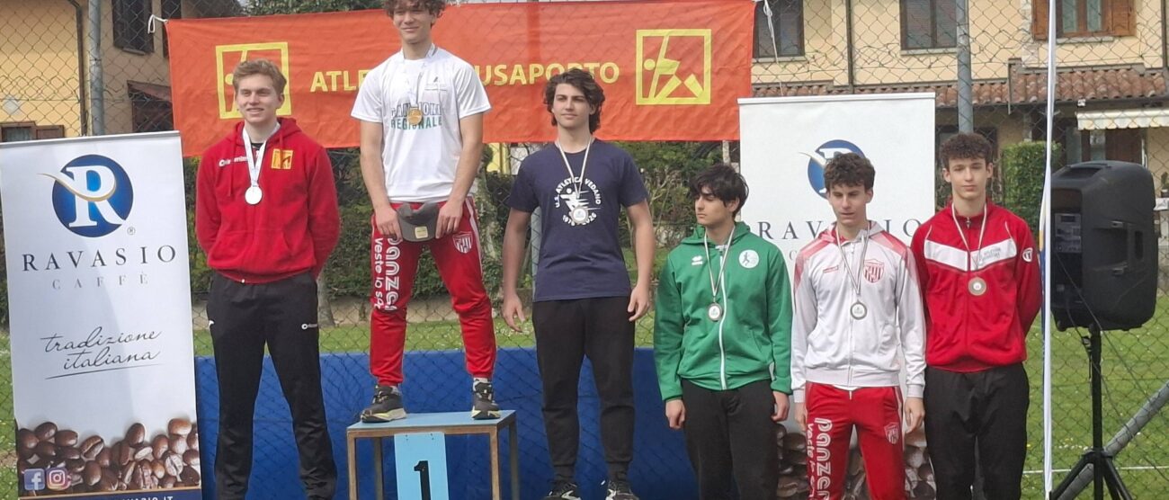 Atletica Vedano terzo da sinistra Caccialanza Samuele 2026 a Bottanuco