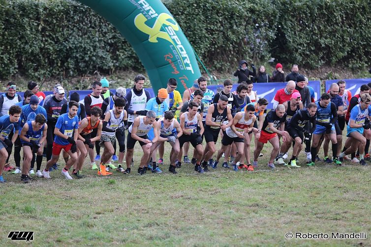 Cross per tutti Partenza gara maschile - foto credit Roberto Mandelli/Fidal Milano