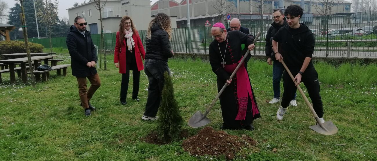 Desio Delpini al Fermi piantumazione