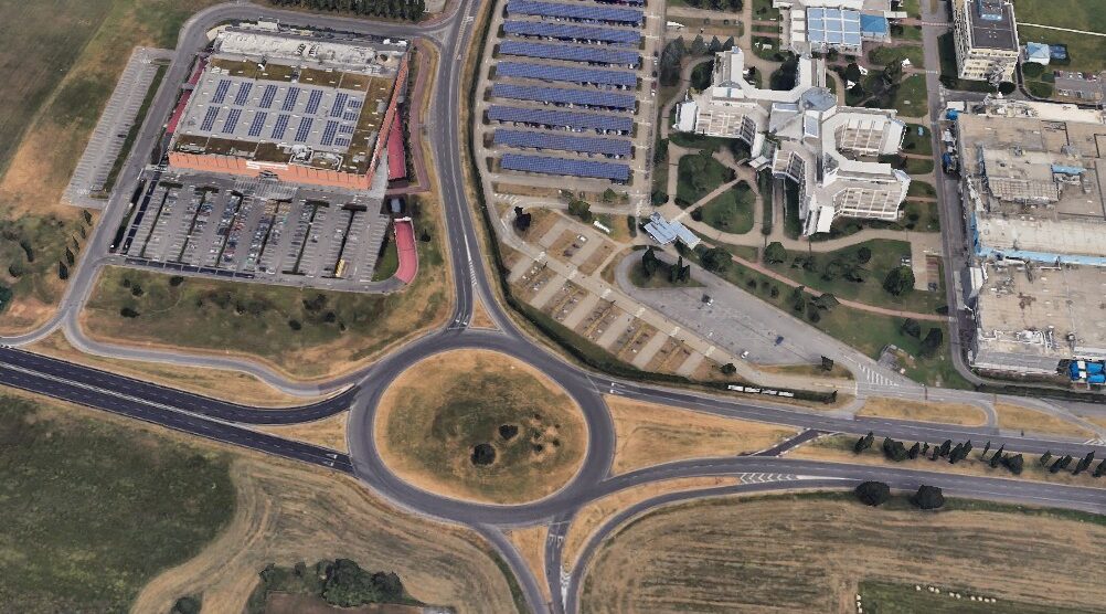 Monza viale Stucchi Esselunga