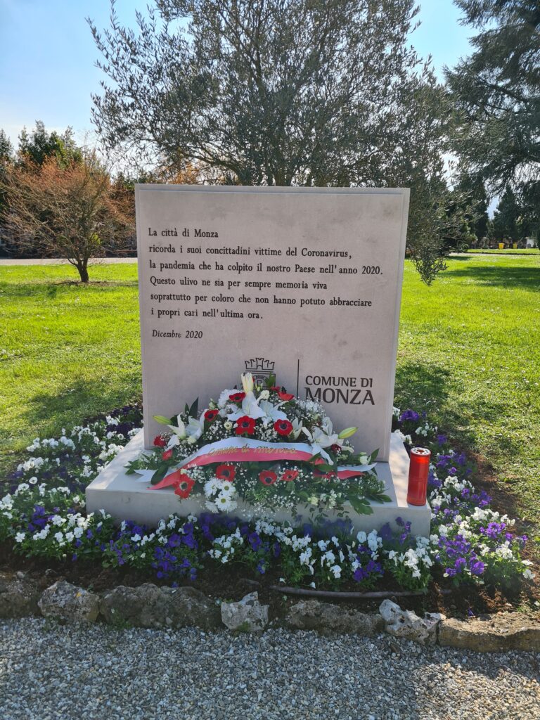Monza cerimonia vittime covid 2026 stele