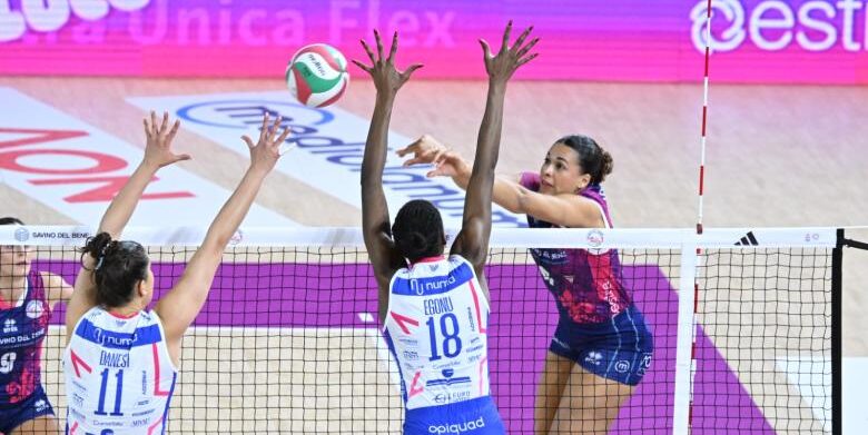 Numia Vero Volley muro Danesi Egonu