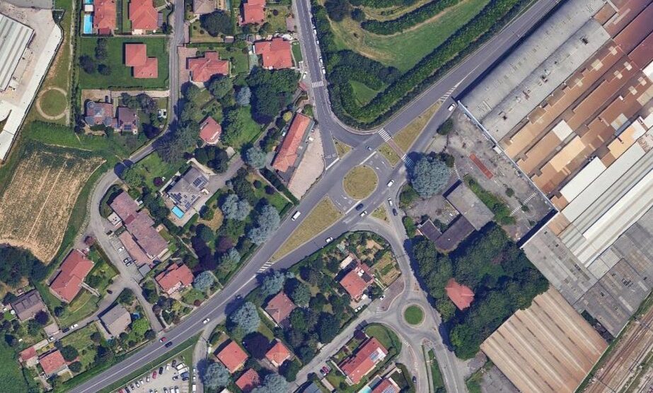 Rotatoria Sp Carnate Lomagna dall'alto