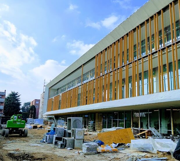 Il cantiere della scuola di Bovisio